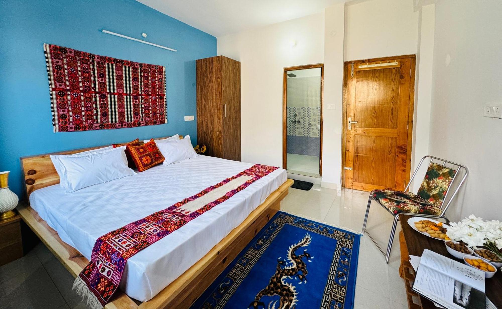 Pine View Retreat Homestay Кальпа Экстерьер фото